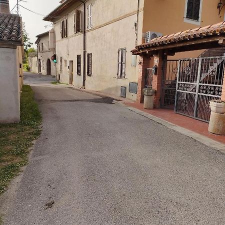 Appartamento Alba Locazione Turistica Spoleto Bagian luar foto